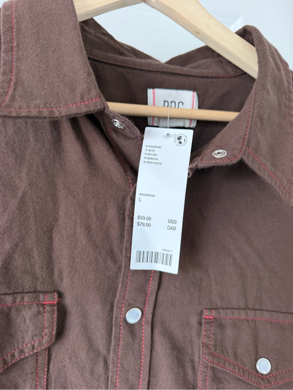 BDG Men's Cropped Brown Shirt Jacket with Snap Flap Pockets - Picture 3 of 6